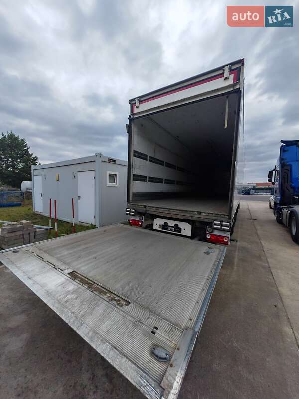 Тентованный борт (штора) - полуприцеп Schmitz Cargobull Cargobull 2016 в Луцке фото 9 Тентованный борт (штора) - полуприцеп Schmitz Cargobull Cargobull 2016 в Луцке