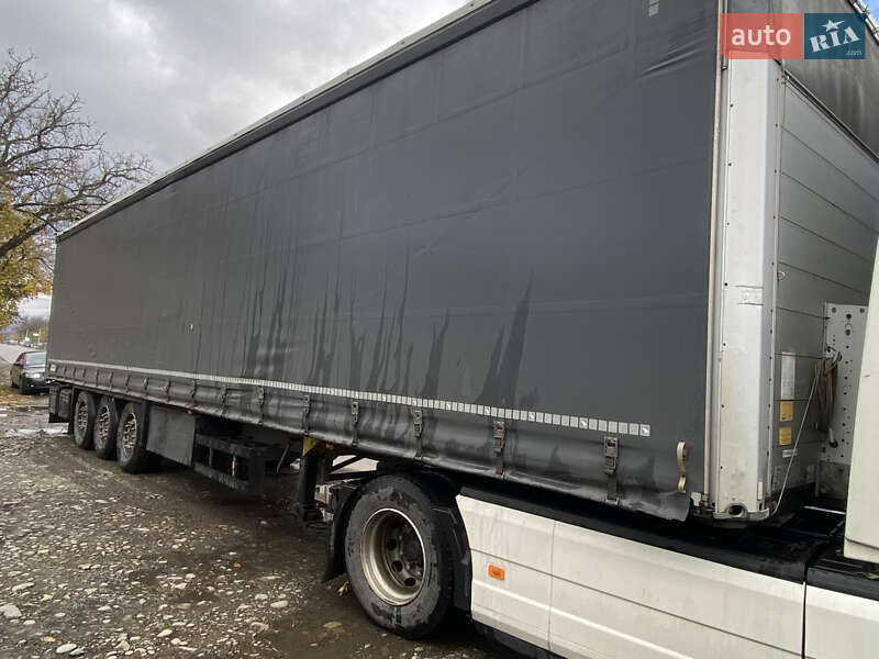Тентованный борт (штора) - полуприцеп Schmitz Cargobull Cargobull 2015 в Ужгороде