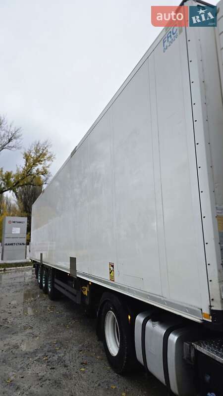 Рефрижератор напівпричіп Schmitz Cargobull Cargobull 2014 в Кам'янському фото 14 Рефрижератор напівпричіп Schmitz Cargobull Cargobull 2014 в Кам'янському