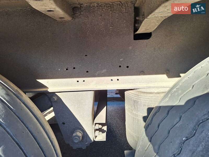 Тентований борт (штора) - напівпричіп Schmitz Cargobull Cargobull 2011 в Львові