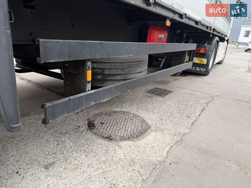 Тентованный борт (штора) - полуприцеп Schmitz Cargobull Cargobull 2014 в Львове