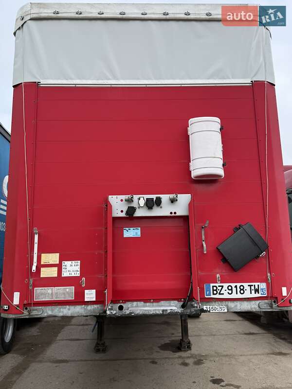 Тентованный борт (штора) - полуприцеп Schmitz Cargobull Cargobull 2012 в Надворной