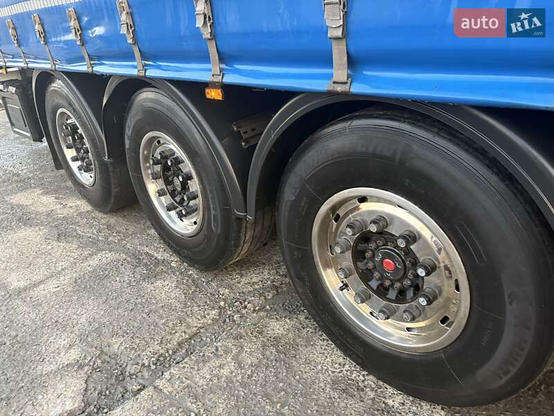 Тентований борт (штора) - напівпричіп Schmitz Cargobull Cargobull 2014 в Луцьку