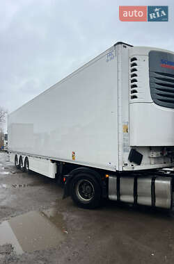 Рефрижератор полуприцеп Schmitz Cargobull Cargobull 2017 в Киеве