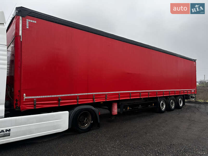 Тентований борт (штора) - напівпричіп Schmitz Cargobull Cargobull 2011 в Умані