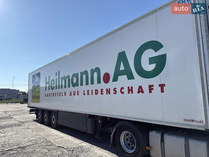 Рефрижератор Schmitz Cargobull Cargobull 2014 в Мукачевому