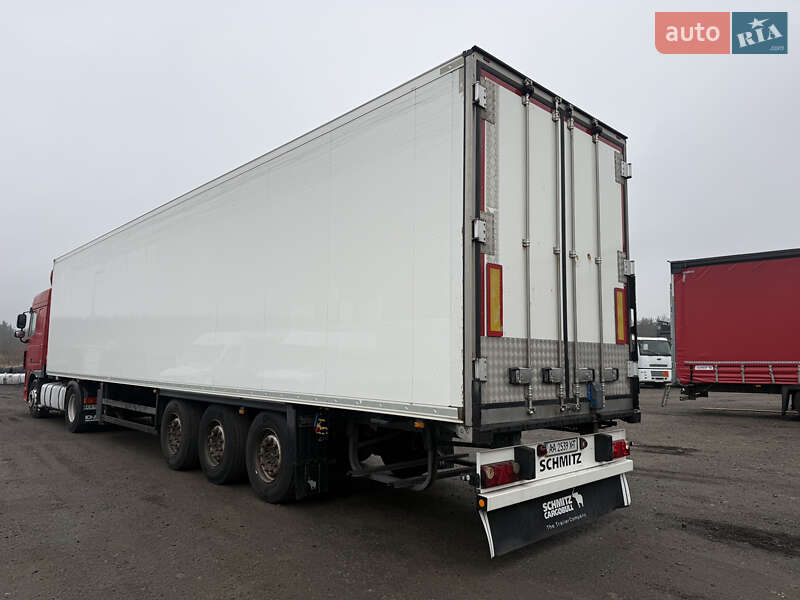 Изотермическая будка Schmitz Cargobull Cargobull 2014 в Киеве