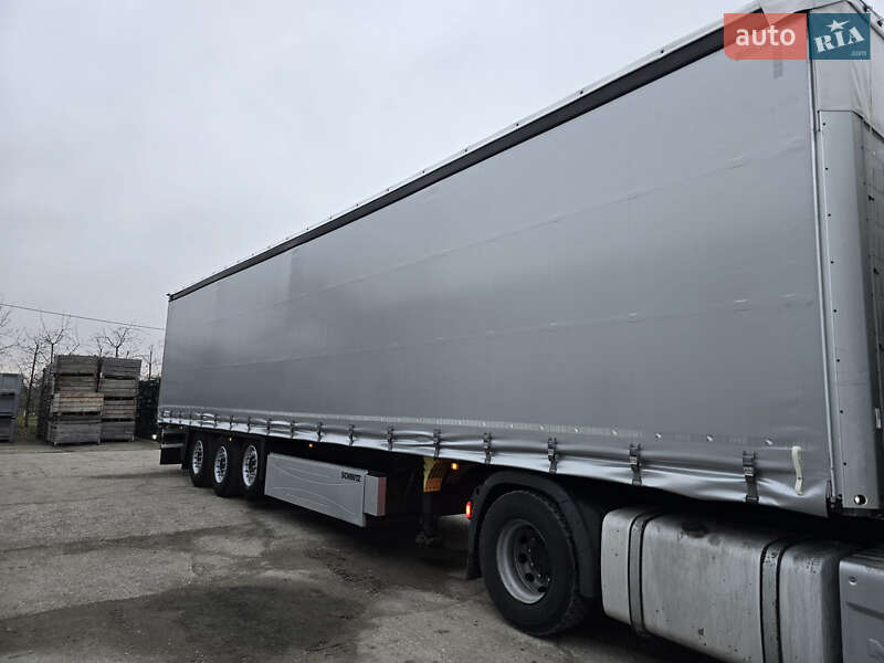 Тентований борт (штора) - напівпричіп Schmitz Cargobull Cargobull 2015 в Львові