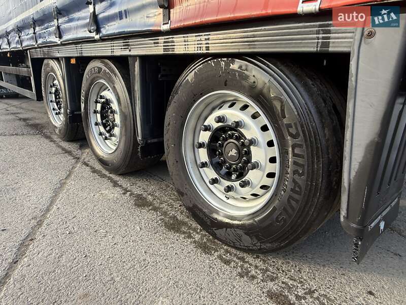 Тентованный борт (штора) - полуприцеп Schmitz Cargobull Cargobull 2015 в Надворной