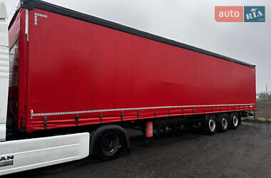 Тентований борт (штора) - напівпричіп Schmitz Cargobull Cargobull 2011 в Умані