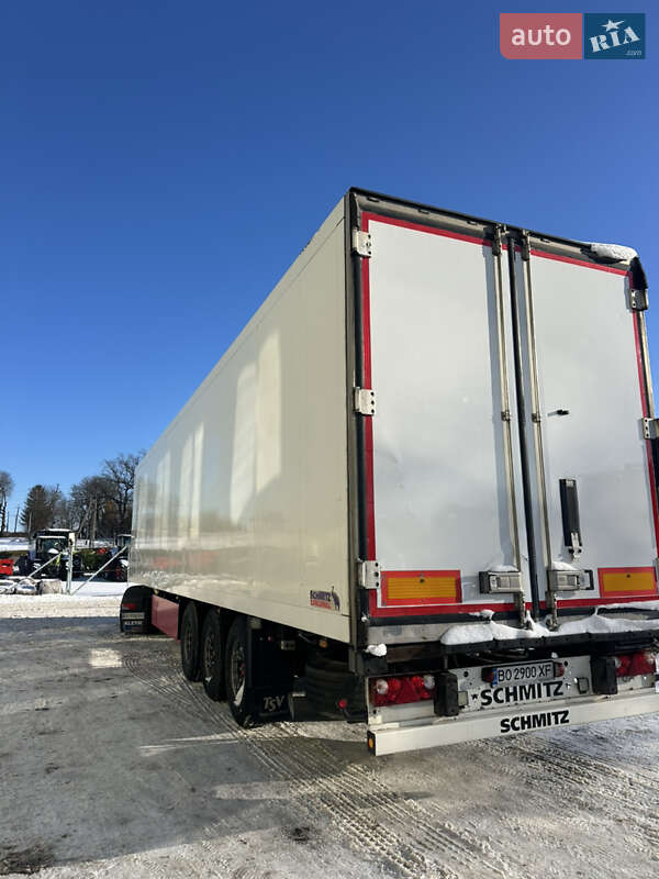 Рефрижератор полуприцеп Schmitz Cargobull Cargobull 2005 в Тернополе