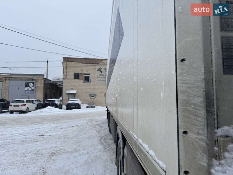 Рефрижератор Schmitz Cargobull Cargobull 2015 в Киеве