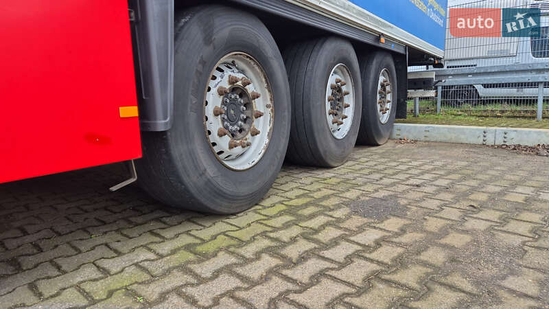 Рефрижератор полуприцеп Schmitz Cargobull Cargobull 2015 в Черновцах