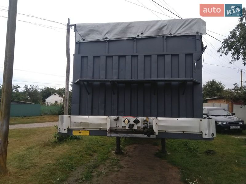 Контейнеровоз полуприцеп Schmitz Cargobull Cargobull 2002 в Прилуках