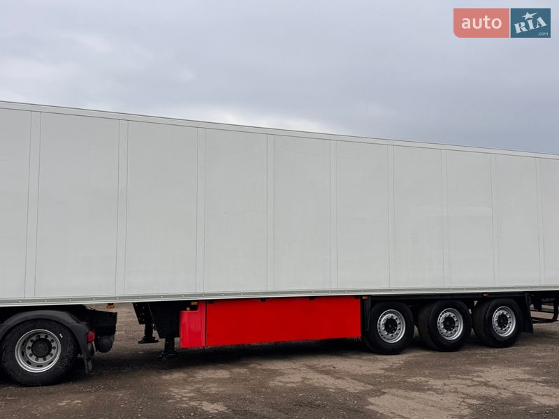 Рефрижератор полуприцеп Schmitz Cargobull Cargobull 2015 в Черновцах фото 7 Рефрижератор полуприцеп Schmitz Cargobull Cargobull 2015 в Черновцах