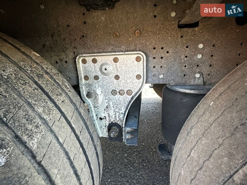 Тентованный борт (штора) - полуприцеп Schmitz Cargobull Cargobull 2017 в Умани