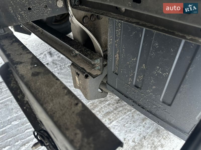 Тентованный борт (штора) - полуприцеп Schmitz Cargobull Cargobull 2015 в Умани