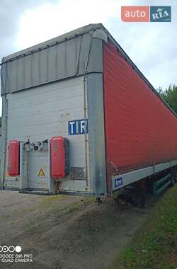 Тентований борт (штора) - напівпричіп Schmitz Cargobull CFS 2007 в 