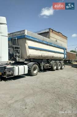 Самоскид напівпричіп Schmitz Cargobull Gotha 2004 в 