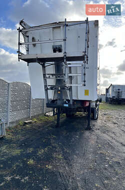 Зерновоз - полуприцеп Schmitz Cargobull Gotha 2013 в 