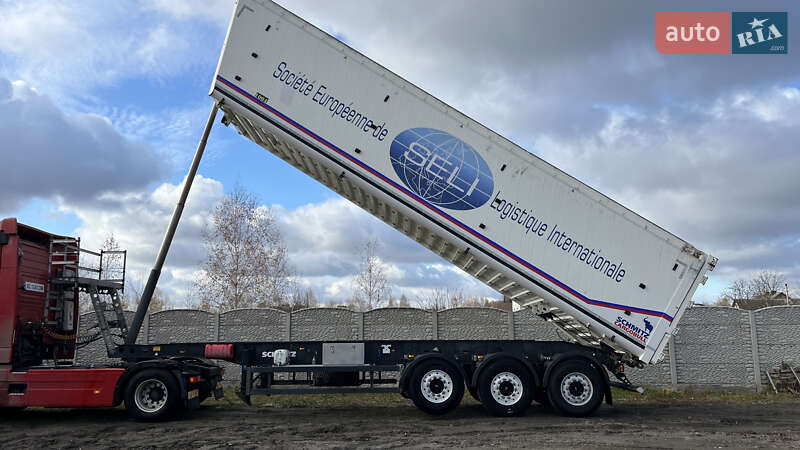 Зерновоз - полуприцеп Schmitz Cargobull Gotha 2013 в 