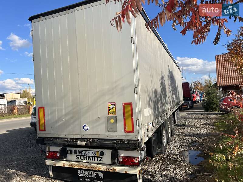Тентований борт (штора) - напівпричіп Schmitz Cargobull Gotha 2007 в Хусті