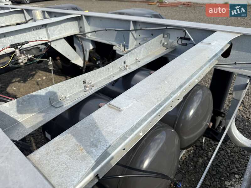 Контейнеровоз Schmitz Cargobull Gotha 2014 в Луцке