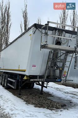 Зерновоз - полуприцеп Schmitz Cargobull Gotha 2017 в Каменец-Подольском
