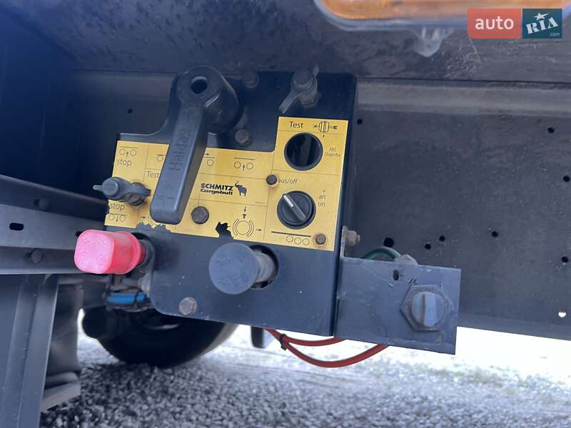 Тентованный борт (штора) - полуприцеп Schmitz Cargobull Mega 2006 в Хусте