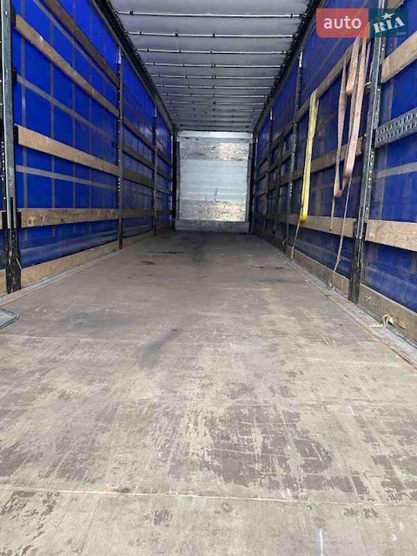 Тентованный борт (штора) - полуприцеп Schmitz Cargobull Mega 2013 в Дрогобыче