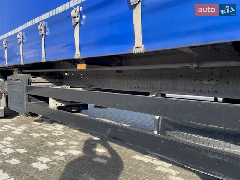 Тентованный борт (штора) - полуприцеп Schmitz Cargobull Mega 2015 в Дрогобыче
