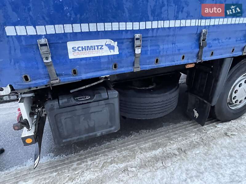 Тентований борт (штора) - напівпричіп Schmitz Cargobull S01 2011 в Львові