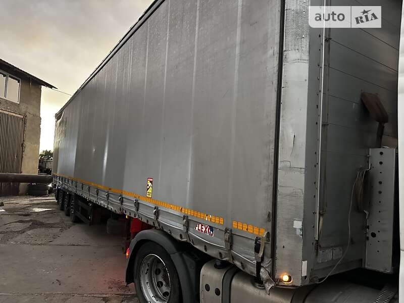 Тентованный борт (штора) - полуприцеп Schmitz Cargobull S01 2005 в Подольске