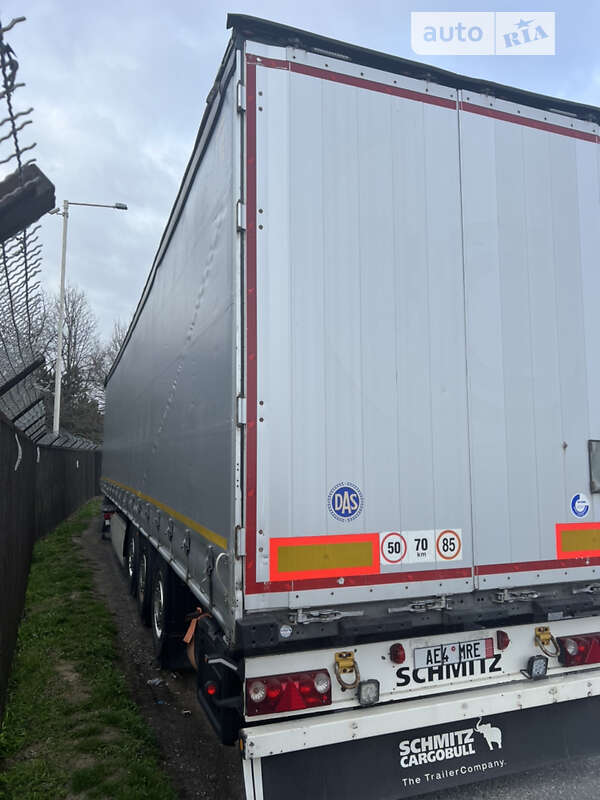 Schmitz Cargobull S01 2014