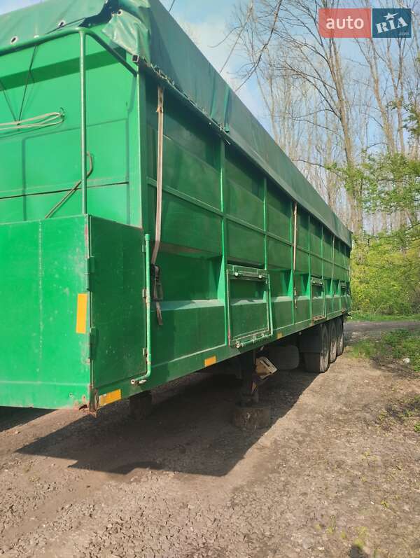 Зерновоз - напівпричіп Schmitz Cargobull S01 2000 в Валках фото 2 Зерновоз - напівпричіп Schmitz Cargobull S01 2000 в Валках