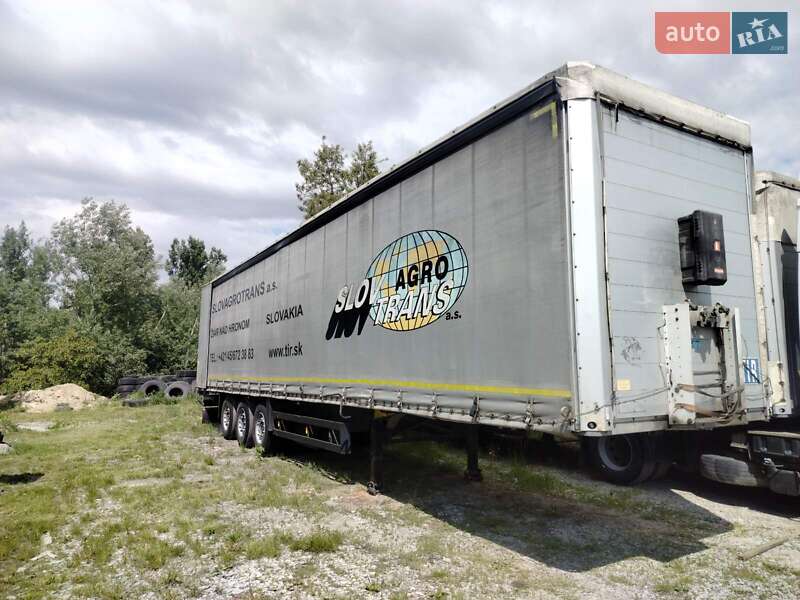 Бортовой полуприцеп Schmitz Cargobull S01 2007 в 