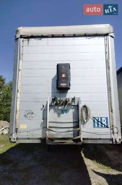 Бортовой полуприцеп Schmitz Cargobull S01 2007 в 