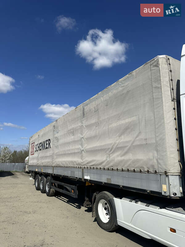 Тентований борт (штора) - напівпричіп Schmitz Cargobull S01 2003 в Луцьку
