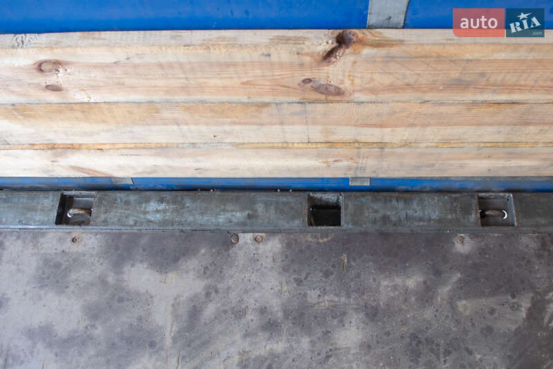 Тентований борт (штора) - напівпричіп Schmitz Cargobull S01 2006 в Житомирі