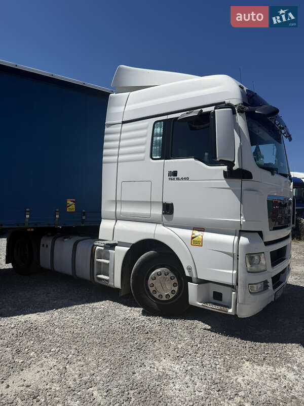 Тентований борт (штора) - напівпричіп Schmitz Cargobull S01 2007 в Львові