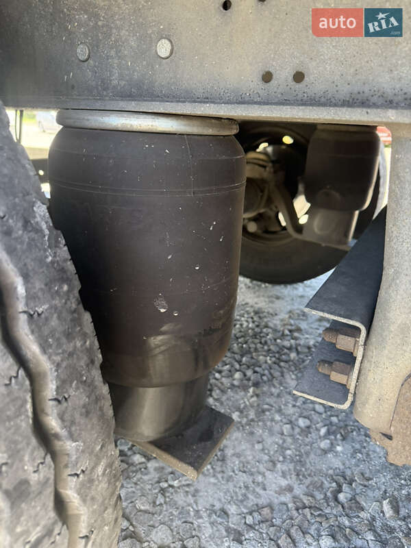 Тентований борт (штора) - напівпричіп Schmitz Cargobull S01 2007 в Львові