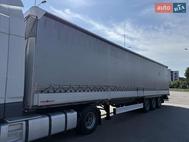 Тентованный борт (штора) - полуприцеп Schmitz Cargobull S01 2013 в Виннице