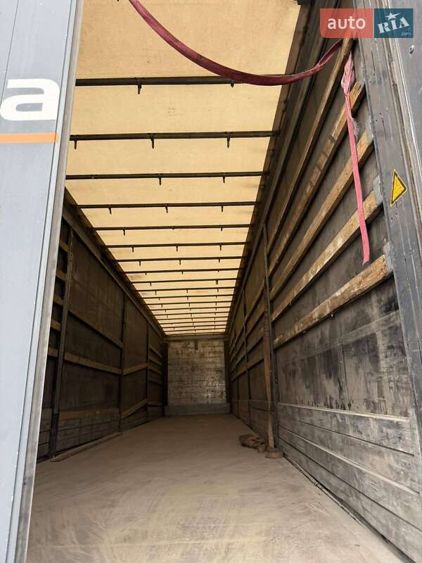 Тентований борт (штора) - напівпричіп Schmitz Cargobull S01 2014 в Ковелі