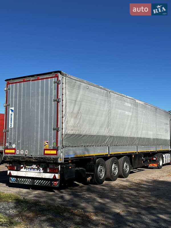 Бортовой полуприцеп Schmitz Cargobull S01 2001 в Мене