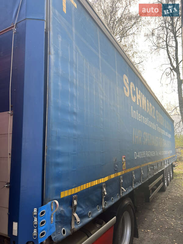 Тентований борт (штора) - напівпричіп Schmitz Cargobull S01 2011 в Зборові