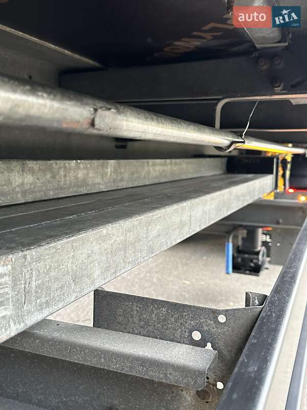 Тентованный борт (штора) - полуприцеп Schmitz Cargobull S01 2016 в Бродах фото 19 Тентованный борт (штора) - полуприцеп Schmitz Cargobull S01 2016 в Бродах