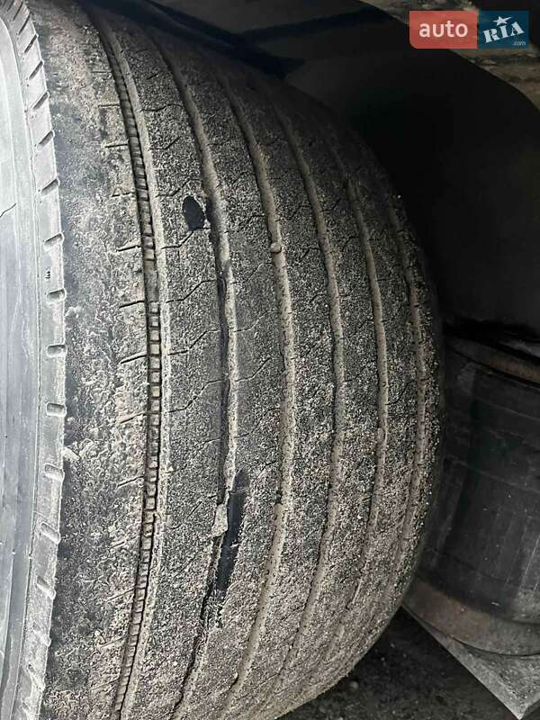 Платформа полуприцеп Schmitz Cargobull S01 2011 в Луцке