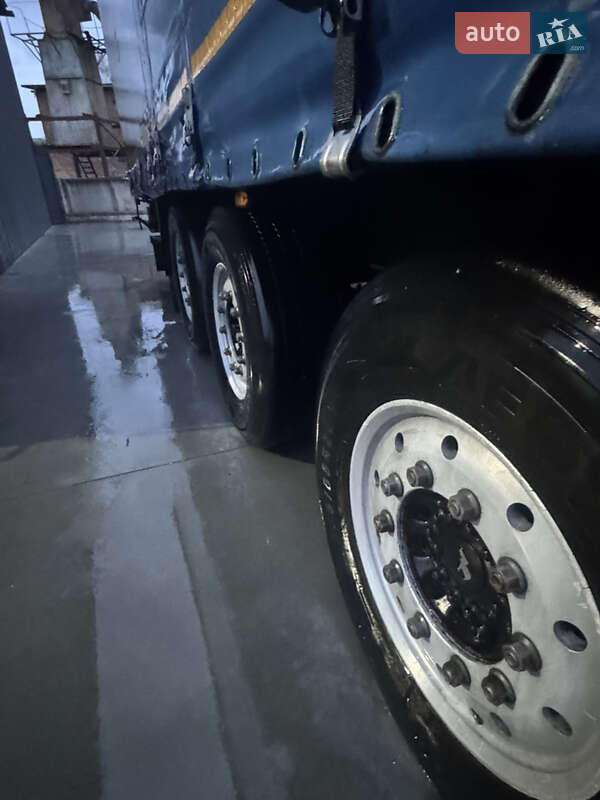 Тентований борт (штора) - напівпричіп Schmitz Cargobull S01 2011 в Рівному