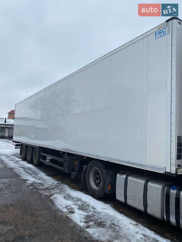 Рефрижератор полуприцеп Schmitz Cargobull S3 2013 в Киеве