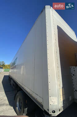 Изотермическая будка Schmitz Cargobull S3 2011 в 